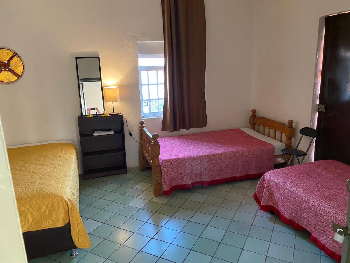Hostal Santuario De Las Libelulas Гвадалахара Экстерьер фото