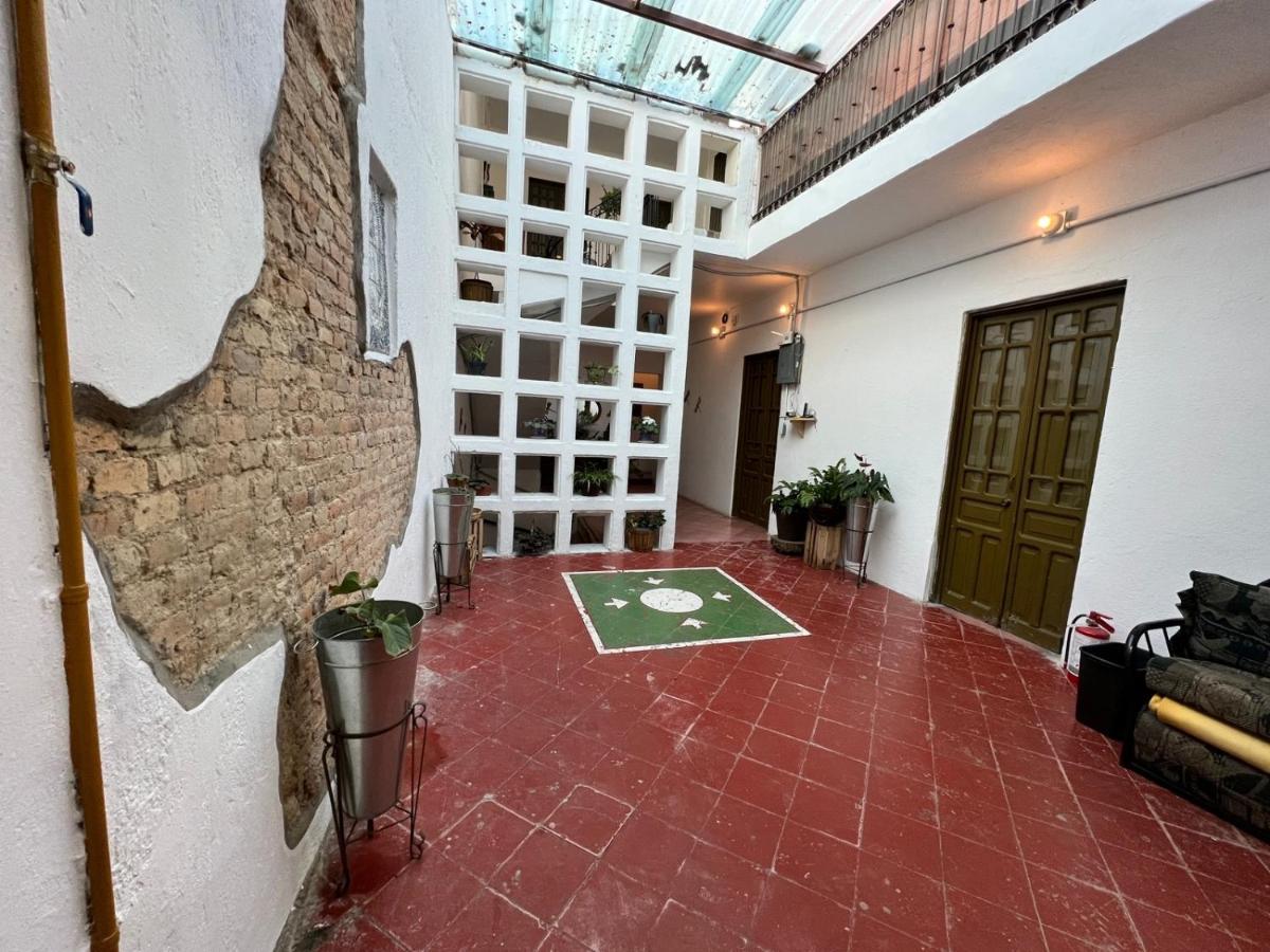 Hostal Santuario De Las Libelulas Гвадалахара Экстерьер фото