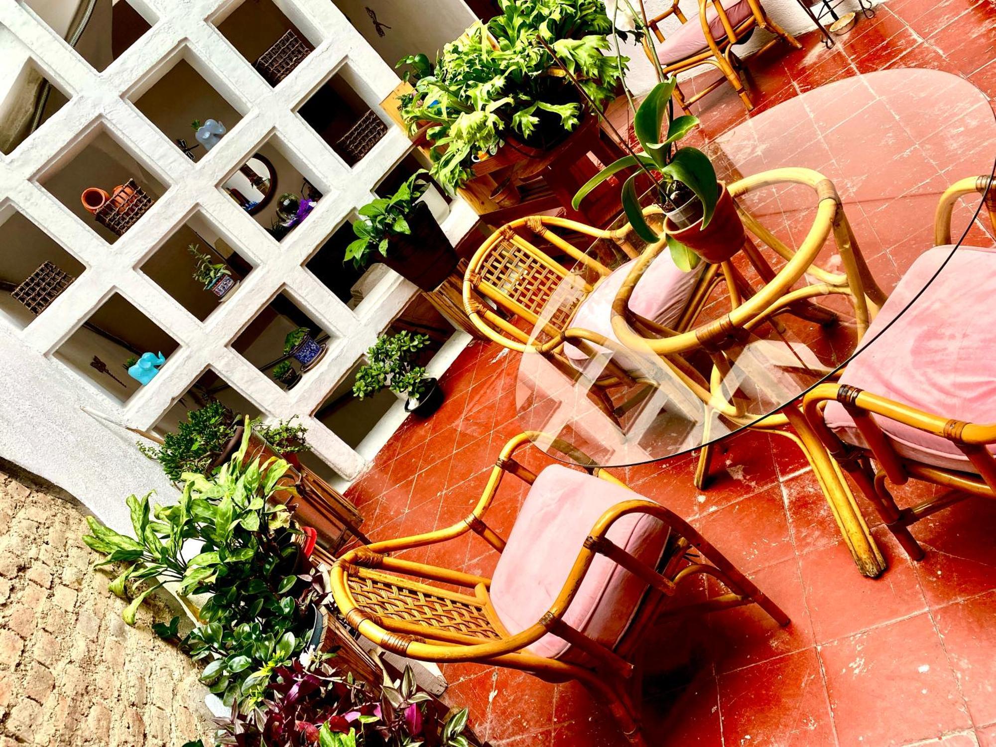 Hostal Santuario De Las Libelulas Гвадалахара Экстерьер фото